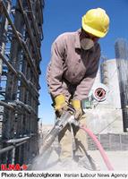 کرونا در کمینِ کارگرانِ ساختمانی/ کارگران بسته کالایی و وام بلاعوض می‌خواهند